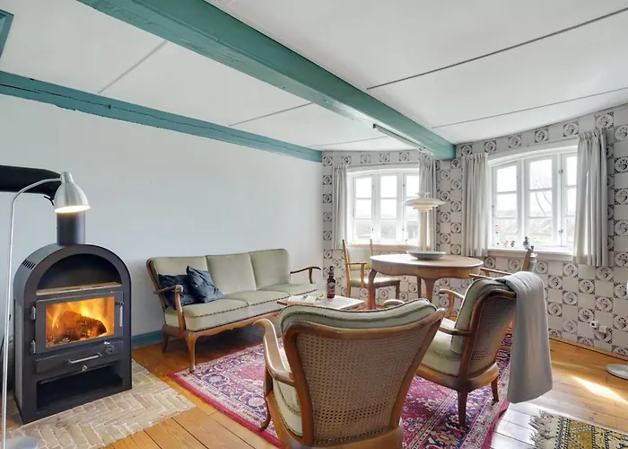 Holiday home Arik - 700m From The Sea By Interhome