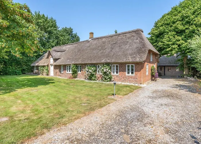 Arik - 700m From The Sea By Interhome *